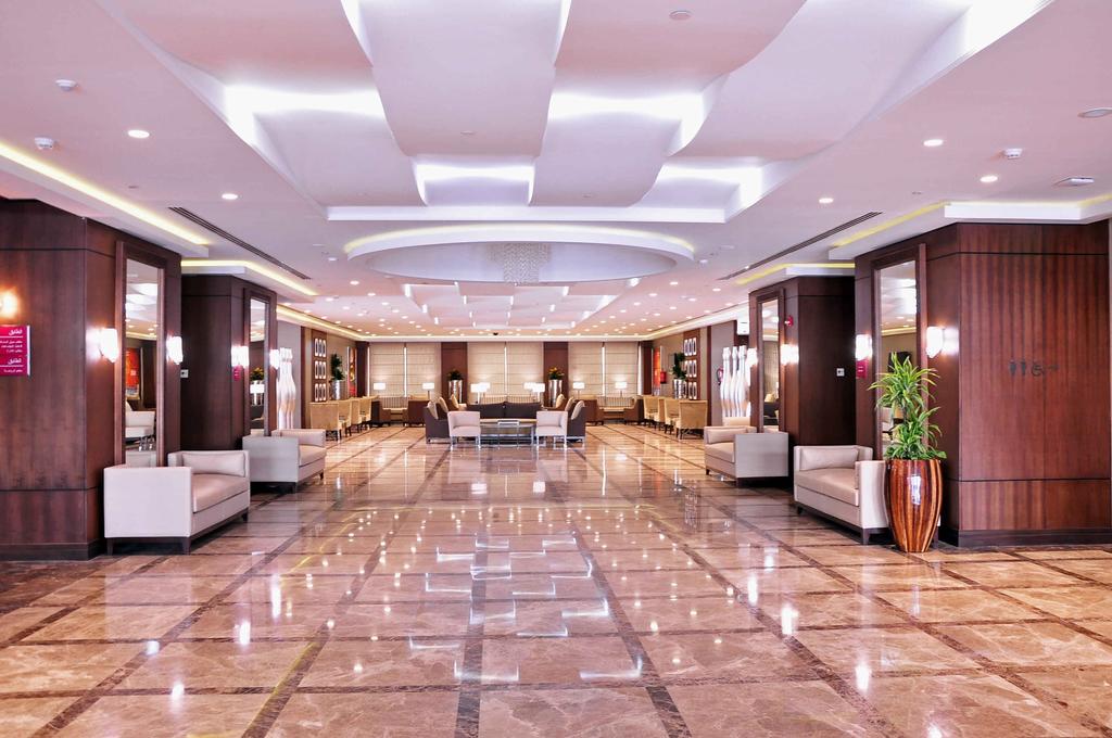 Crown Plaza 