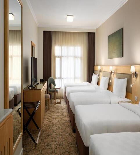10 Days 4 Star March Umrah Package